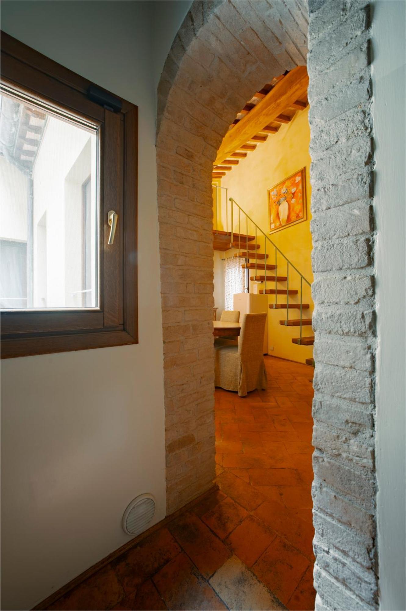 Urbino Apartments - Palazzo Paltroni Studio ภายนอก รูปภาพ