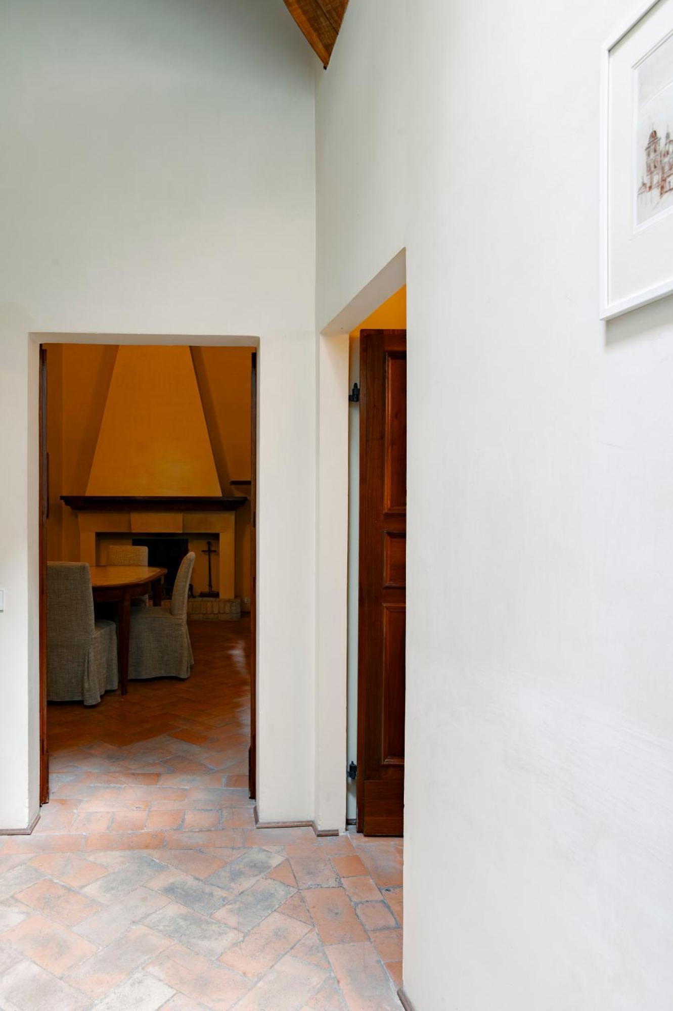 Urbino Apartments - Palazzo Paltroni Studio ภายนอก รูปภาพ